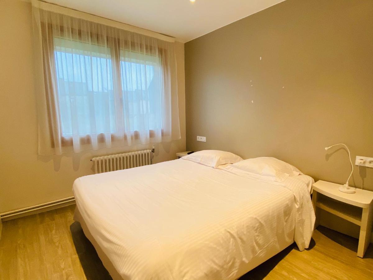 Contact Hotel - Motel Les Bleuets & Spa La Rivière-Saint-Sauveur Eksteriør bilde