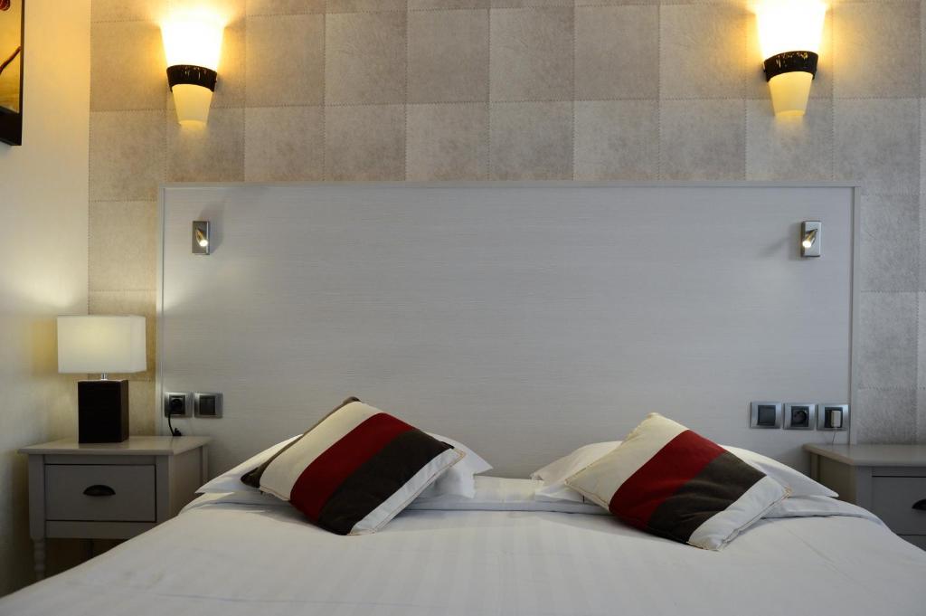 Contact Hotel - Motel Les Bleuets & Spa La Rivière-Saint-Sauveur Eksteriør bilde