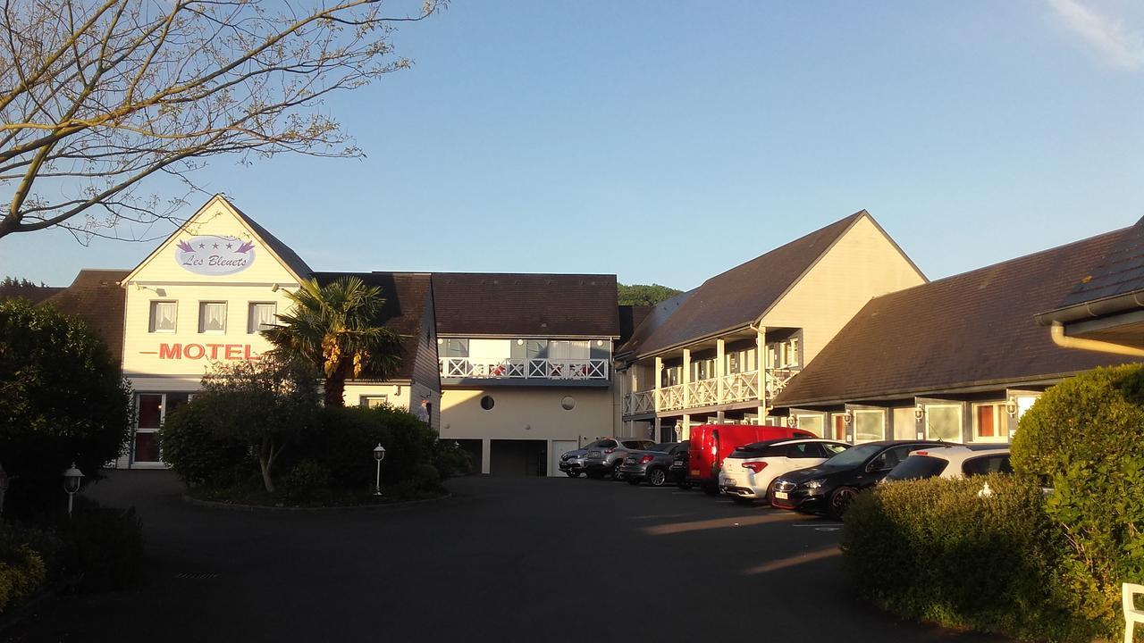 Contact Hotel - Motel Les Bleuets & Spa La Rivière-Saint-Sauveur Eksteriør bilde